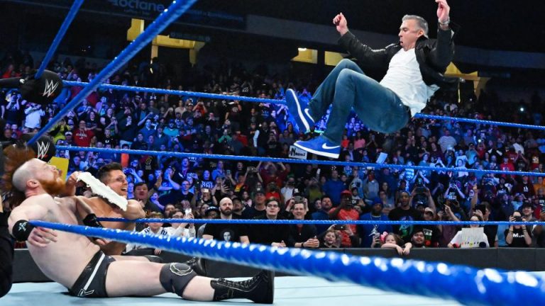 20190115_Smackdown_Shane--338237adfa755b18850e24ef07d68891